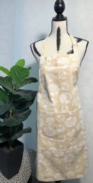 Shell Beige White Apron Shell Beige White Apron