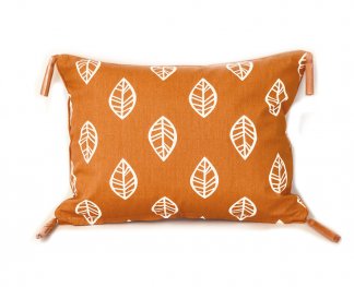 Leaf Burnt Orange Tassel Cushion Cover 40x55cm Leaf Burnt Orange Tassel Cushion Cover 40x55cm